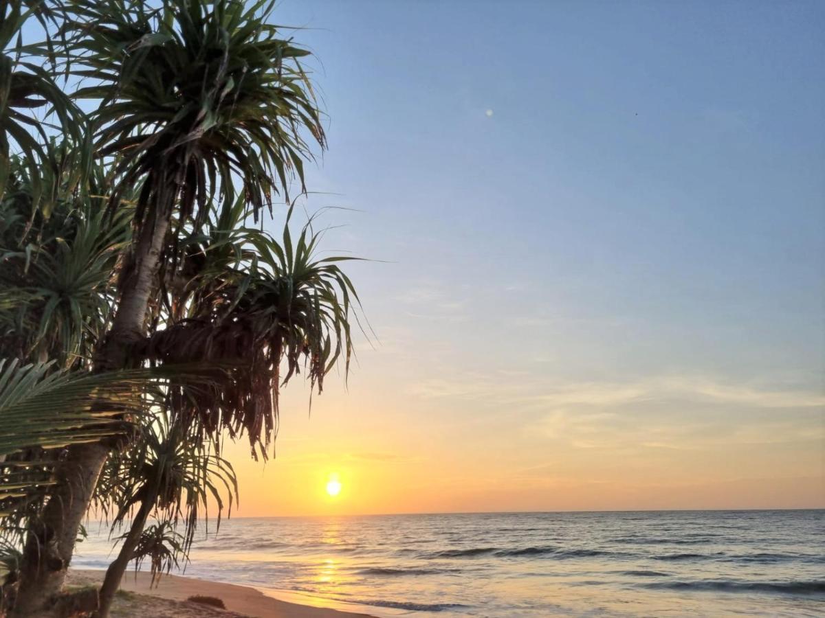 Golden Beach Paradise Тангалла Экстерьер фото