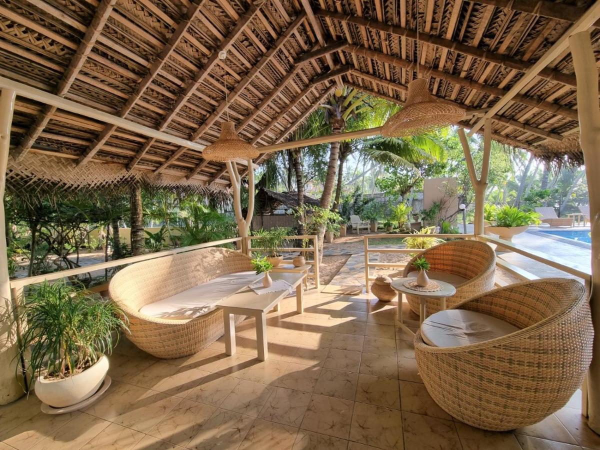 Golden Beach Paradise Тангалла Экстерьер фото
