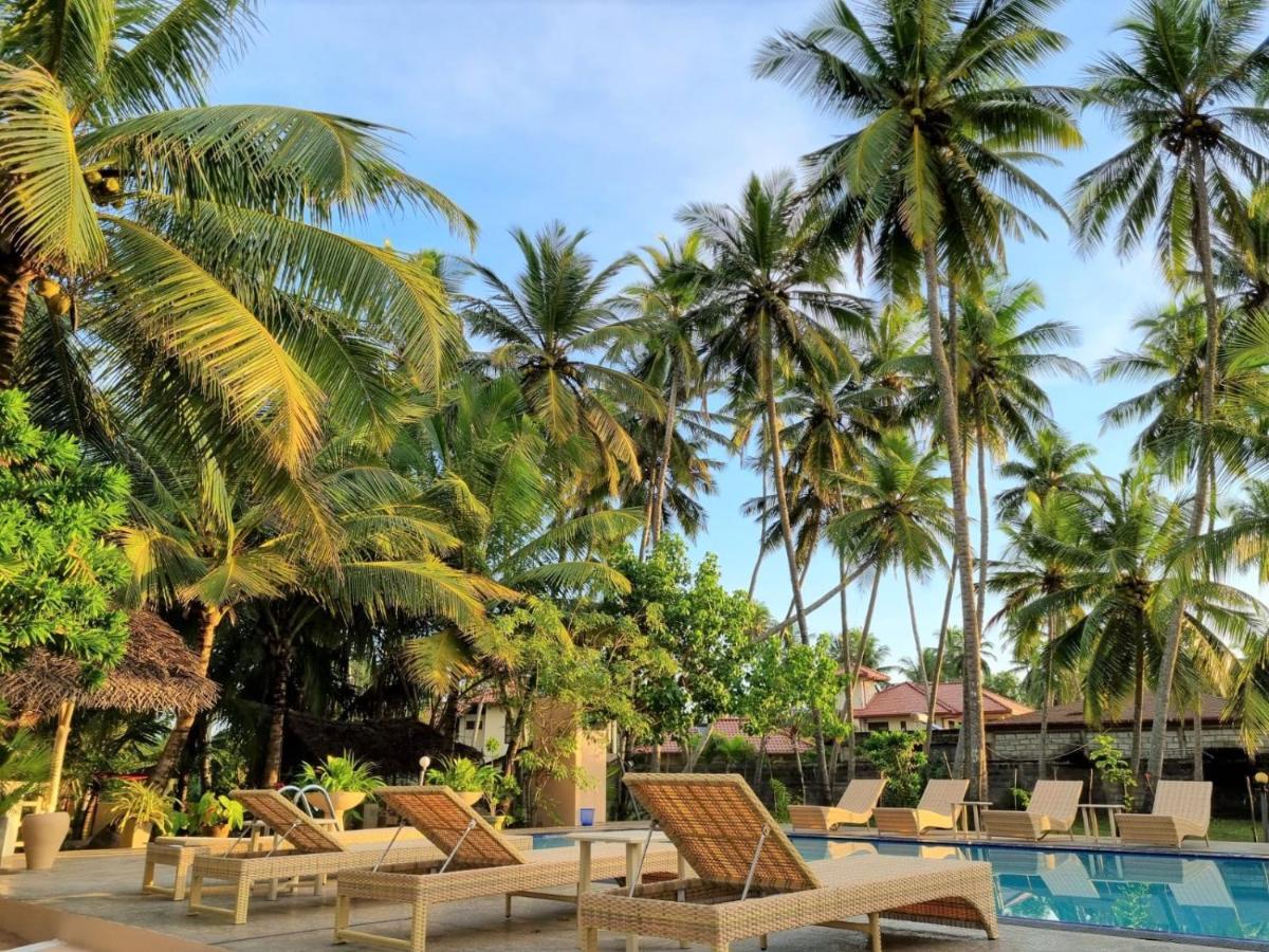 Golden Beach Paradise Тангалла Экстерьер фото