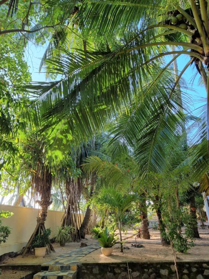 Golden Beach Paradise Тангалла Экстерьер фото