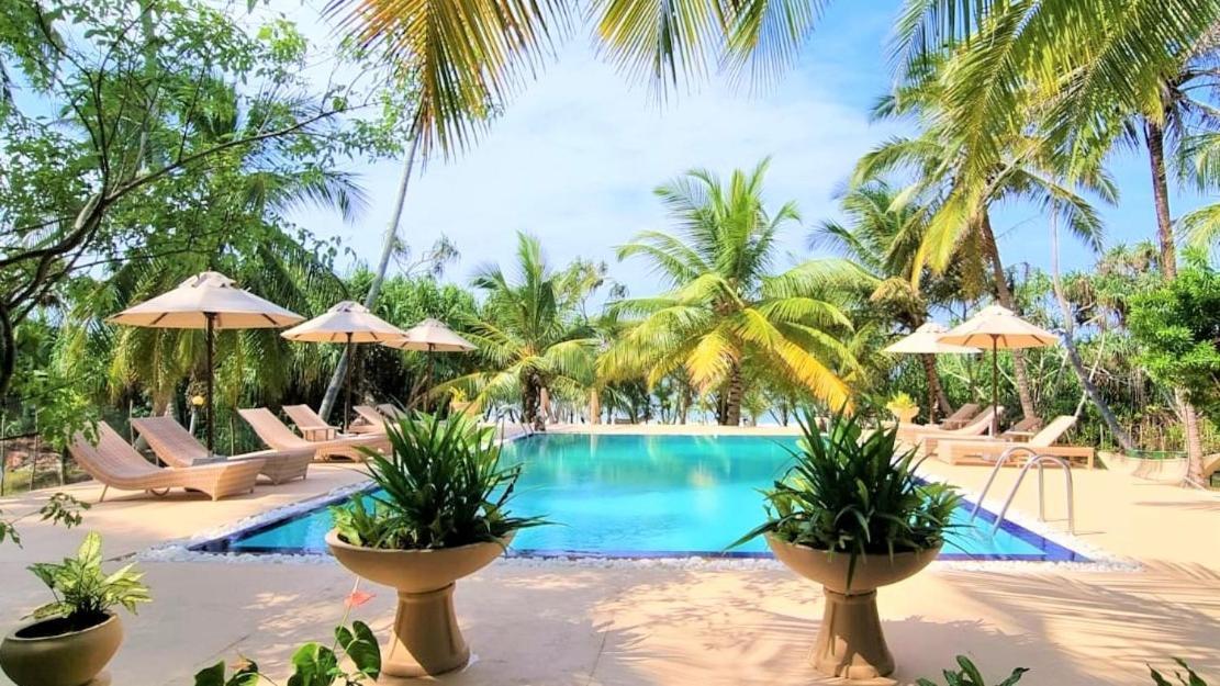 Golden Beach Paradise Тангалла Экстерьер фото