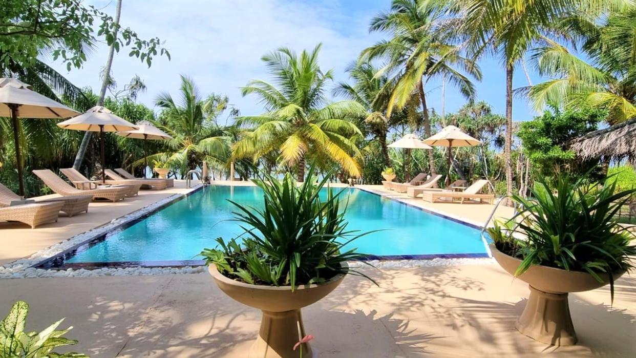 Golden Beach Paradise Тангалла Экстерьер фото